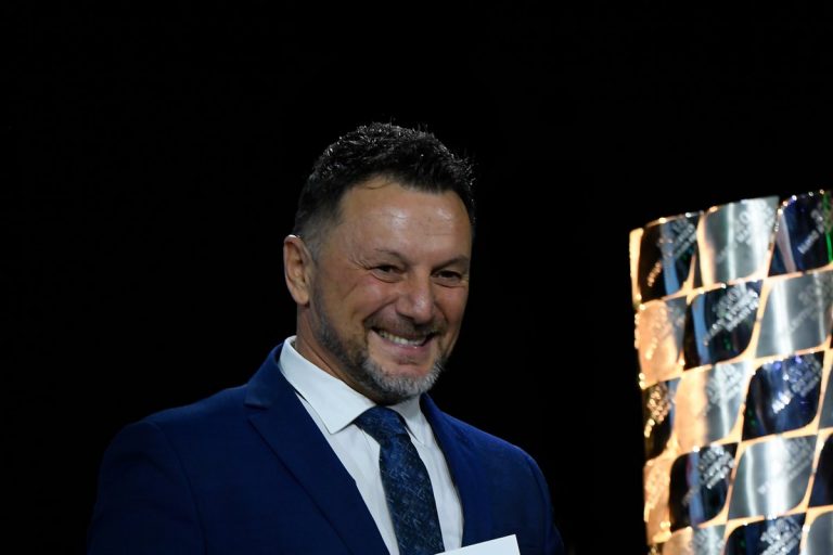 Pēc ilgstošas cīņas ar COVID-19, aizsaulē devies Fausto Gresīnī