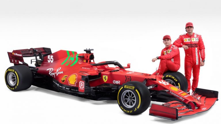 ‘Ferrari’ atrāda savu 2021. gada formulu