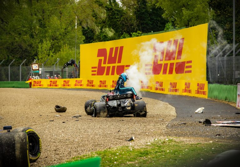 Botass un Rasels arī pēc avārijas vaino viens otru