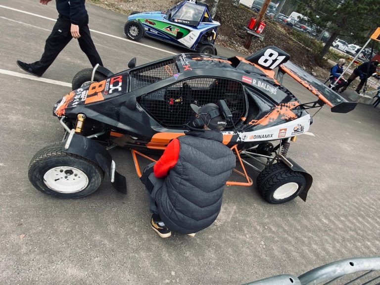 Baldiņam otrā vieta RallyX Nordic sacīkstēs Holjesā, finālā tiek arī Nitišs