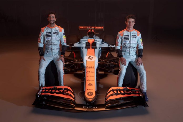 Gulf-MCL35-and-drivers-