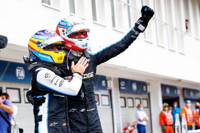 Alonso un Okons Alonso