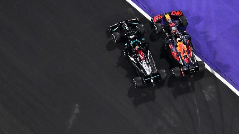 108 miljoni cilvēku vēroja F1 sezonas pēdējo posmu