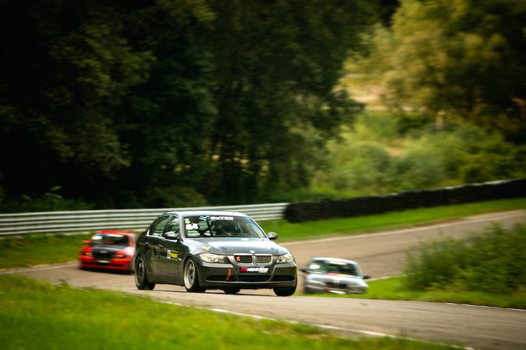BMW 325 CUP sezonas atklājums Edgars Mūrnieks: “Sacensības ir jābauda!”