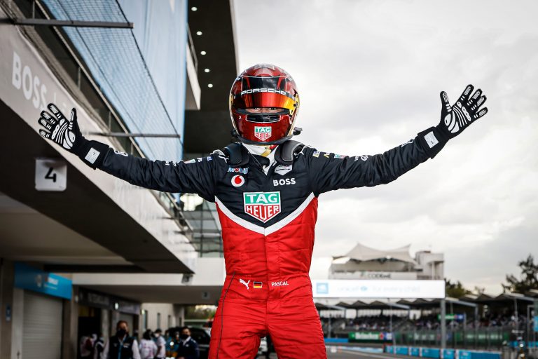 ‘Porsche’ beidzot sasniedz savu pirmo Formula E uzvaru