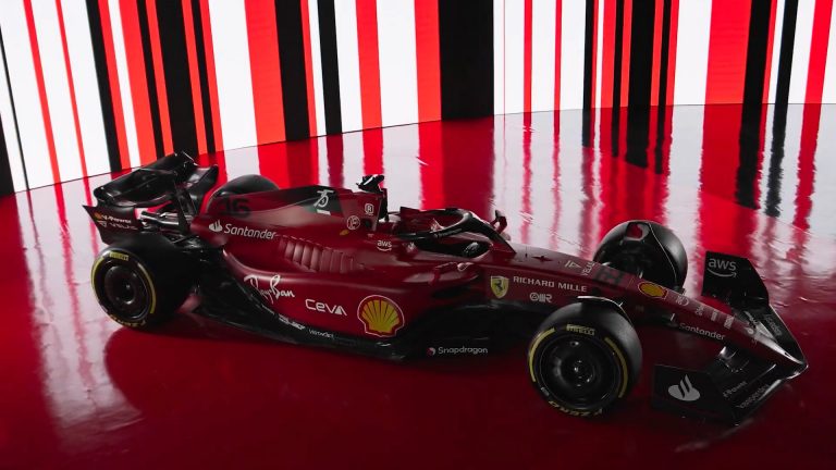 Maranello komanda prezentē jauno modeli Ferrari F1-75