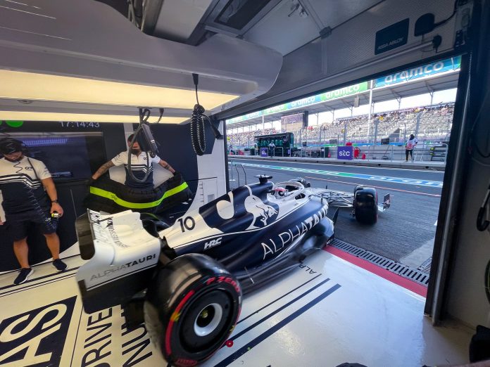 Gazlī, Saūda Arābija