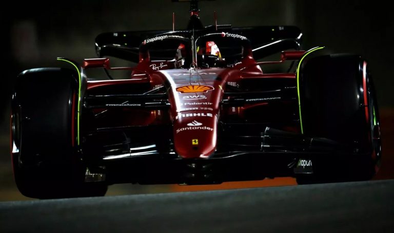 Sezonas pirmā F1 posma kvalifikācijā Bahreinā uzvar Leklērs