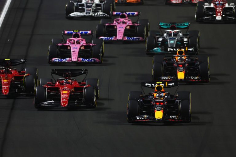 Marko: ‘Sainca nespēja cīnīties ar Leklēru nenāk par labu Red Bull’