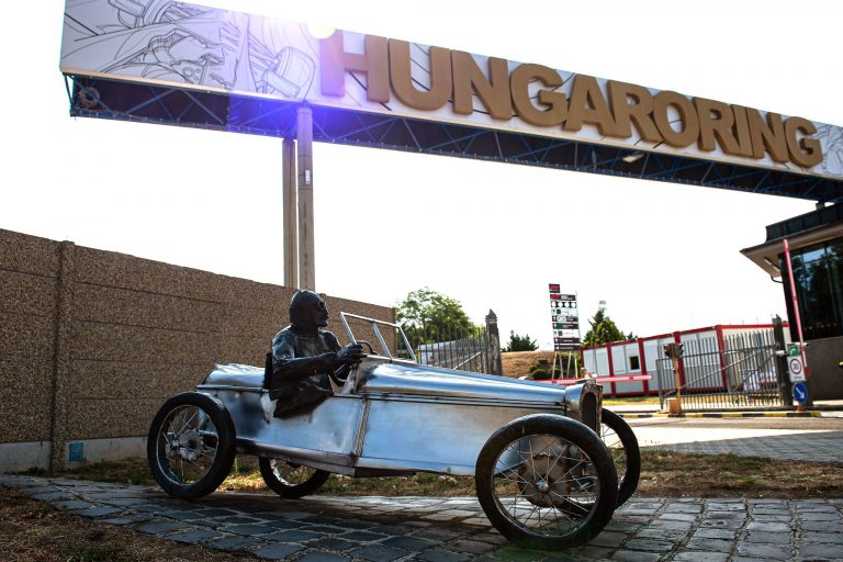 Neprognozējamais Hungarorings ar lietussargiem – 5 intrigas pirms Ungārijas GP