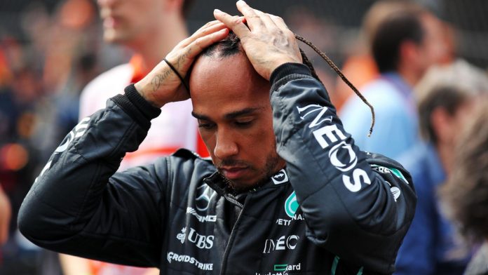 Lewis Hamilton (GBR) Mercedes AMG F1 on the grid.Dutch Grand Prix, Sunday 4th September 2022. Zandvoort, Netherlands. Hamiltons Mercedes