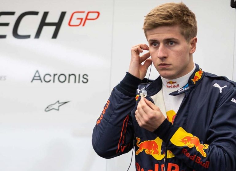 Juri Vips aizvada ‘IndyCar’ testus, domā par karjeru Amerikā