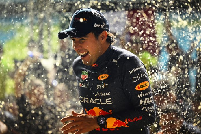 Serhio Peress pēc uzvaras Singapūras GP