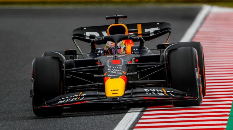 No pirmās pozīcijas Japānā startēs Verstapens