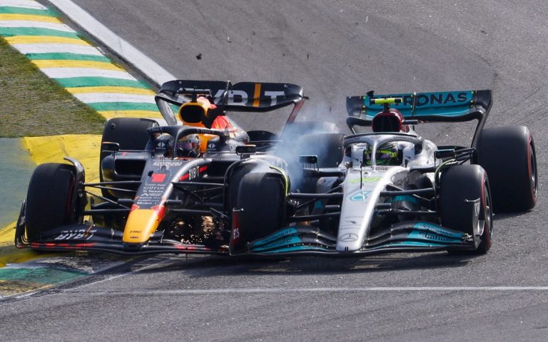 Rasels sasniedz pirmo F1 uzvaru, Hamiltonam sadursme ar Verstapenu