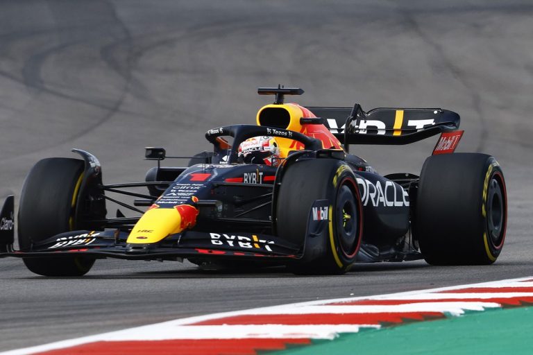 Verstapens atgriežas ar ātrāko rezultātu Abū Dabī GP otrajā treniņā