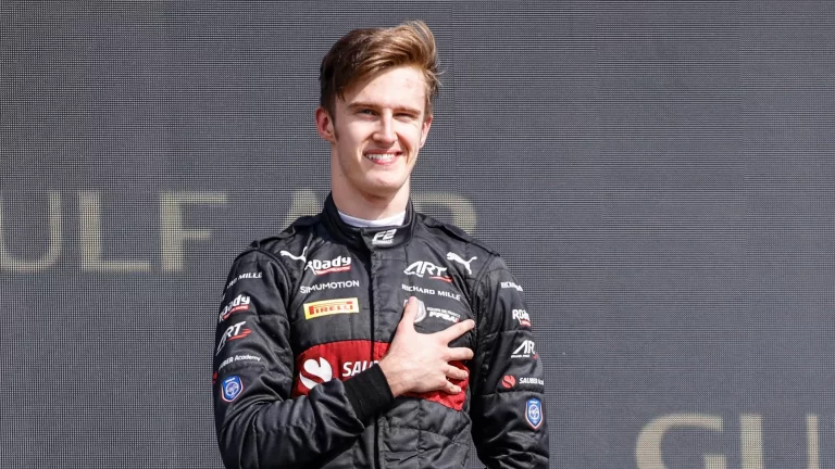 Bošungs un Puršērs ar uzvarām iesāk jauno Formula 2 sezonu