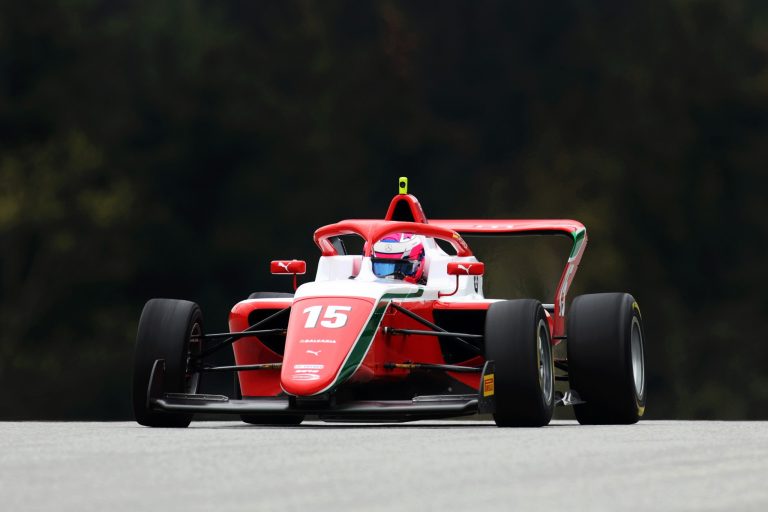 ‘F1 Academy’ formulas nākamgad iegūs F1 komandu krāsas