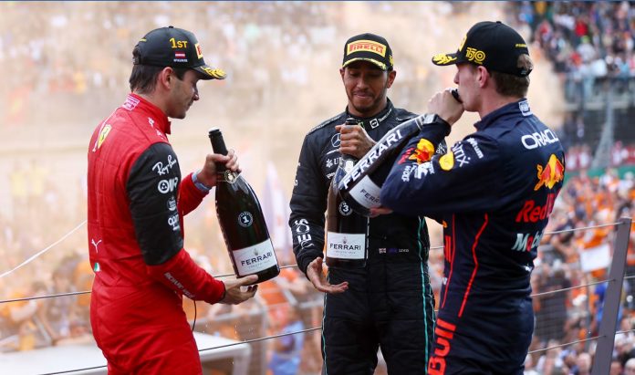 Leklērs Hamiltons Verstapens Red Bull
