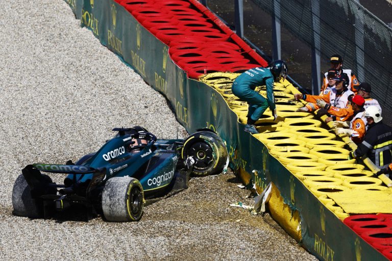 Strols paliks ‘Aston Martin’ sastāvā uz nākamo sezonu