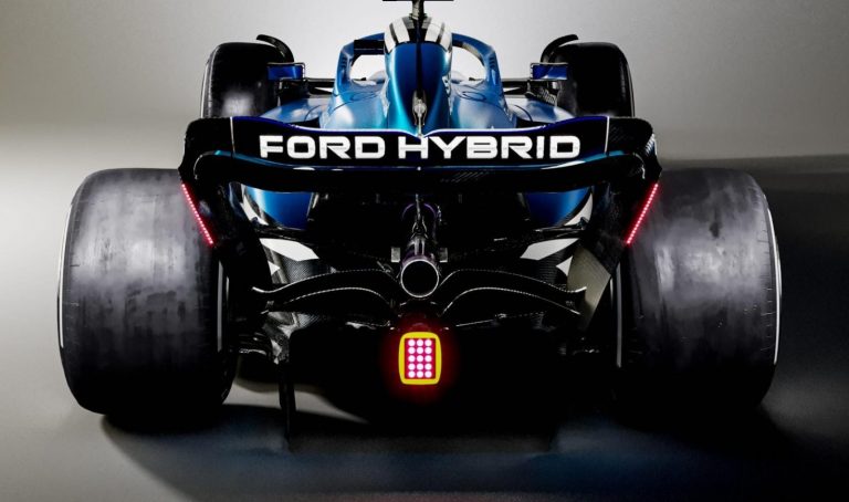 ‘Red Bull-Ford’ ar motoriem varētu apgādāt četras komandas