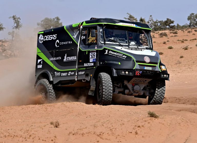 Saūda Arābijā startē leģendārais Dakaras rallijs