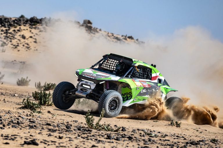 No Dakaras rallija diskvalificē ‘Challenger’ klases līderu ekipāžu