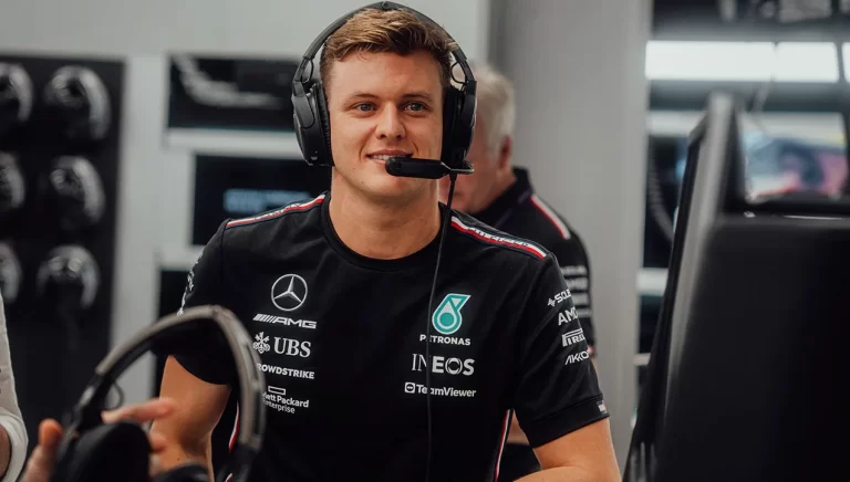 Šūmahers apsvēris iespēju startēt ‘IndyCar’ vai ‘Super Formula’ čempionātos