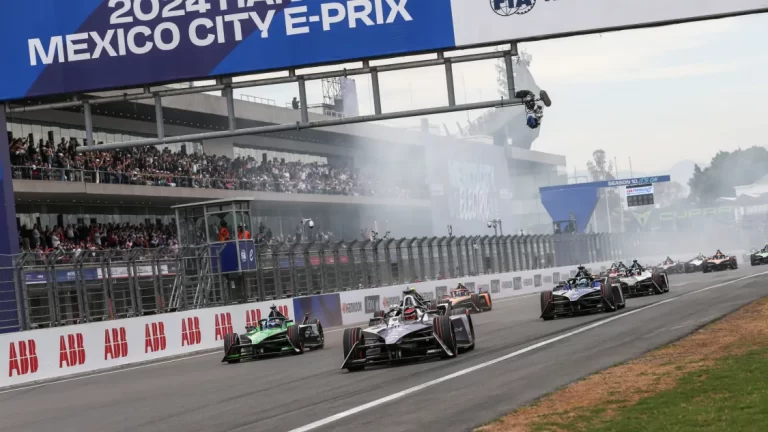 ‘Porsche’ pilots Vērleins uzvar ‘Formula E’ pirmajā posmā Mehiko