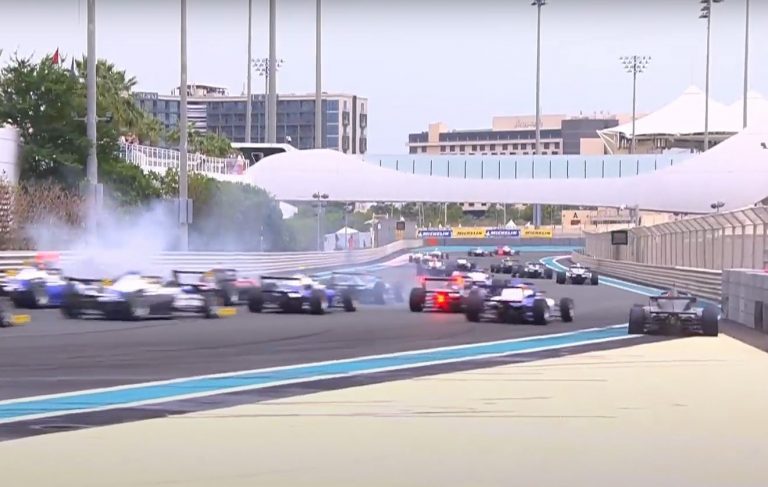 Noslēdzošais F4 brauciens Tomasam Štolcermanim izvēršas neveiksmīgs