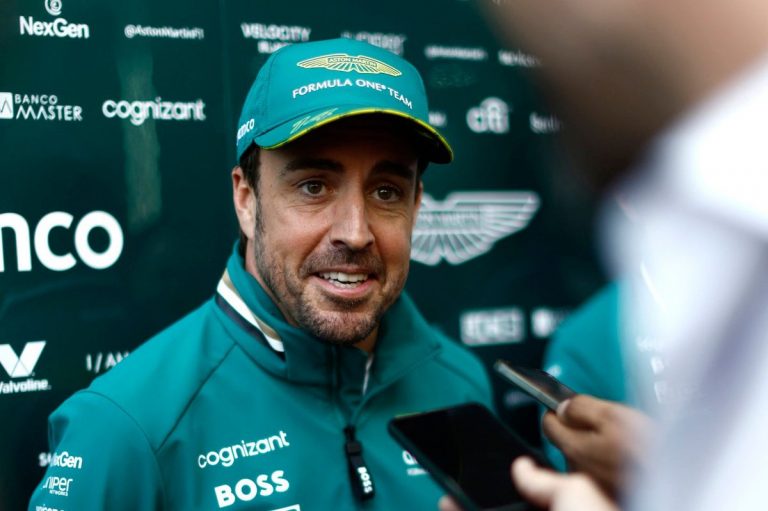 Alonso Aston Martin