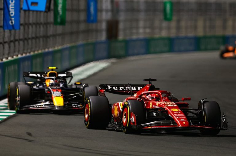 Vasūrs: “Šosezon ‘Ferrari’ izdevies uz pusi samazināt ‘Red Bull’ pārsvaru”