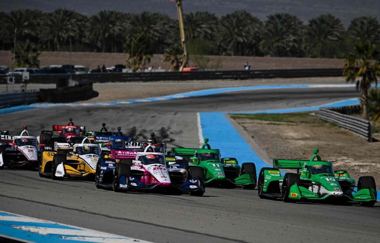 Čempions Palou pārliecinoši uzvar ‘IndyCar’ miljons dolāru sacīkstē