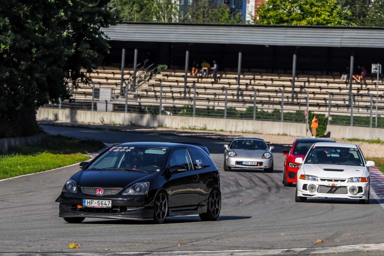 Latvijas autošosejas sezona startēs svētdien Biķernieku trasē