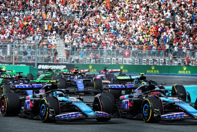 Šūmahers aizvadīs F1 testus un kandidēs uz vietu ‘Alpine’ komandā