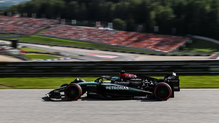 Rasels uzvar Austrijā pēc Verstapena un Norisa sadursmes