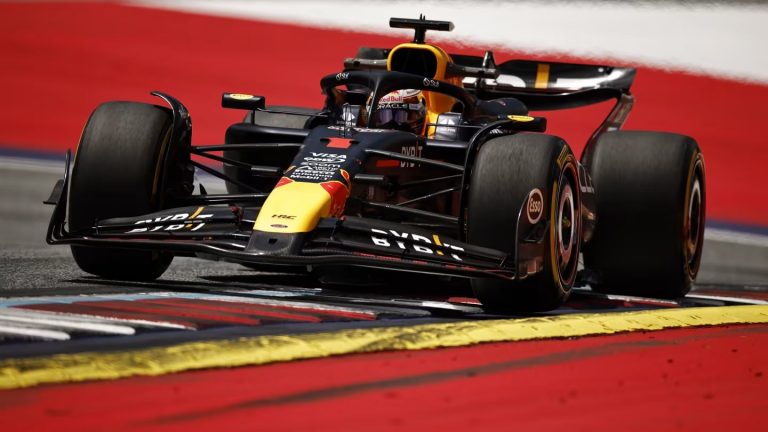 Verstapens pēc spraiga dueļa ar Norisu uzvar Austrijas GP sprintā
