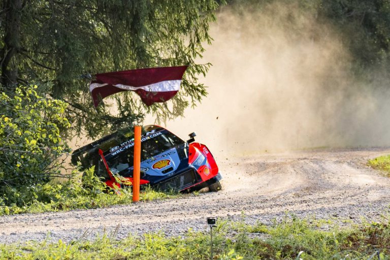 WRC posms ‘Tet Rally Latvia’ startējis ar ‘shakedown’ ātrumposmu