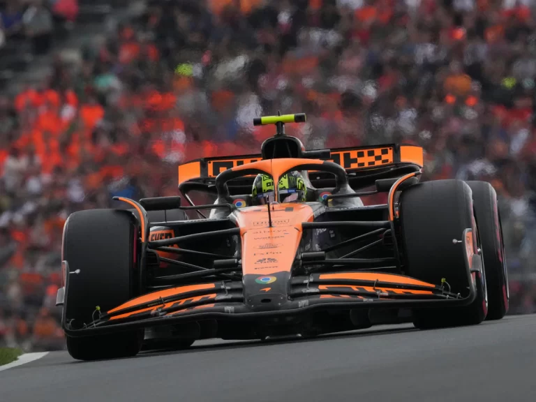 Noriss apdzen Verstapenu, sakaujot čempionu Holandes GP