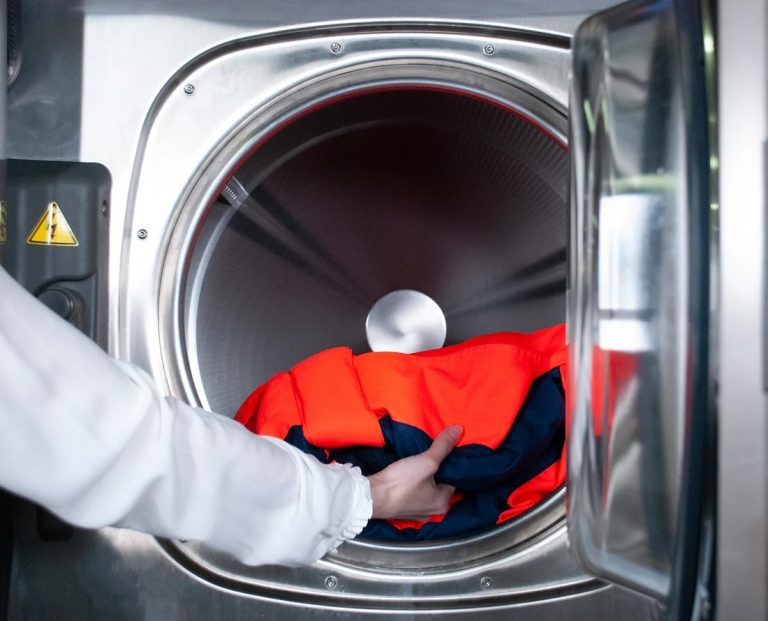 Как выбрать лучшую химчистку: советы от экспертов