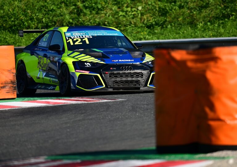 Ivars Vallers kāpj uz pjedestāla ‘TCR Eastern Europe Trophy’ finālposmā Austrijā
