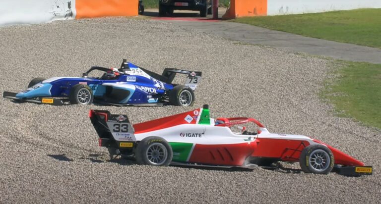 Štolcermanis pēc sadursmes izstājas F4 sacīkstes sākumā