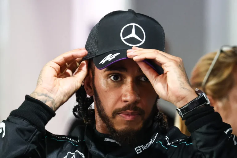 Hamiltons – pārdotāko F1 pilotu topa augšgalā