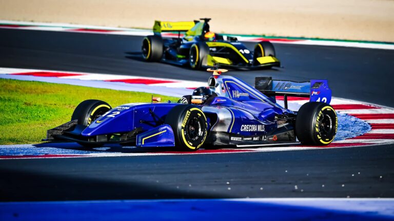 Haralds Šlēgelmilhs uzvar BOSS GP formulu atgriešanās sacensībās