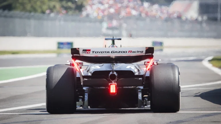 ‘Toyota’ sākusi apsvērt atgriešanos F1 čempionātā ar savu komandu