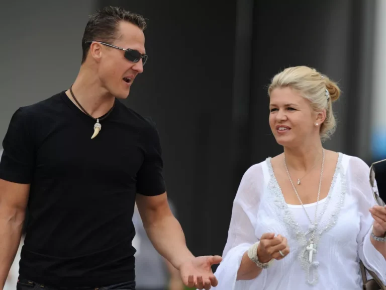 Vienam no Mihaela Šūmahera šantažētājiem piespriež cietumsodu