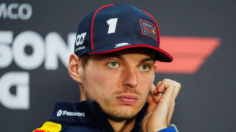 Verstapens nesaskata izredzes cīnīties par uzvaru pirmajā F1 posmā Austrālijā