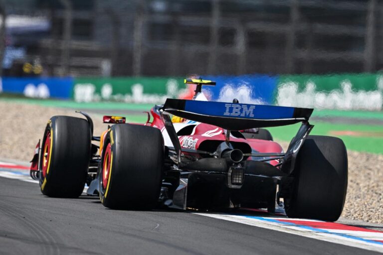 Vasūrs: “Cīņa par titulu ‘Ferrari’ komandai nav beigusies”