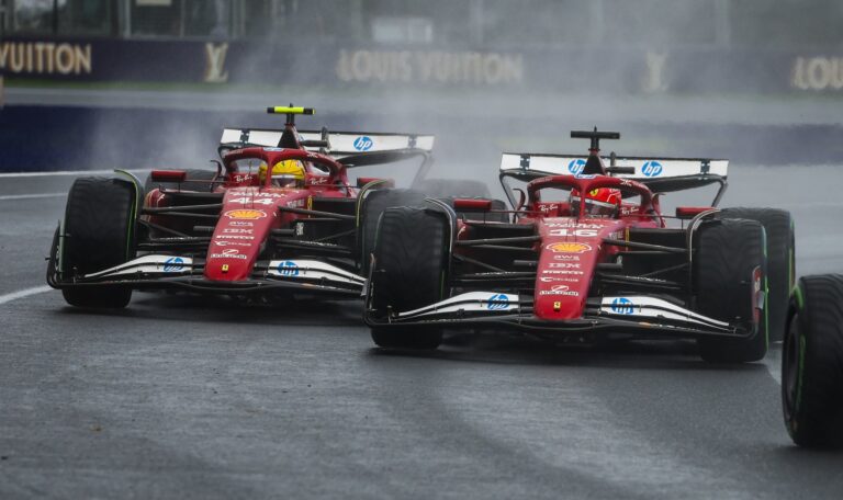 Hamiltons par pieticīgo debiju ‘Ferrari’: “Viņi nepateica, ka tuvojas lietus”