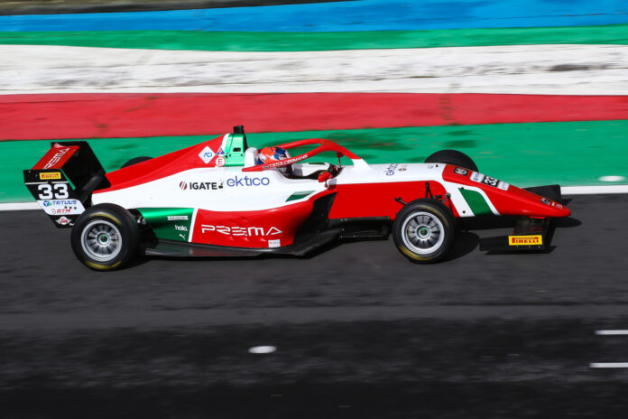 33_STOLCERMANIS_401-X3